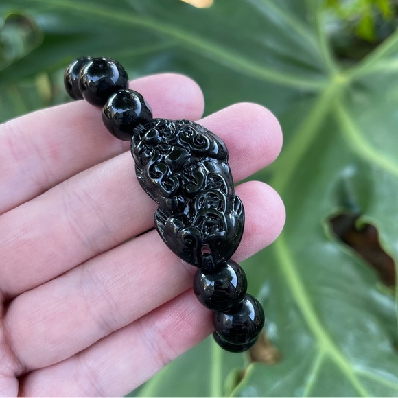 Obsidian Pixiu Sanskrit mantra bracelet - Picture 3 of 8